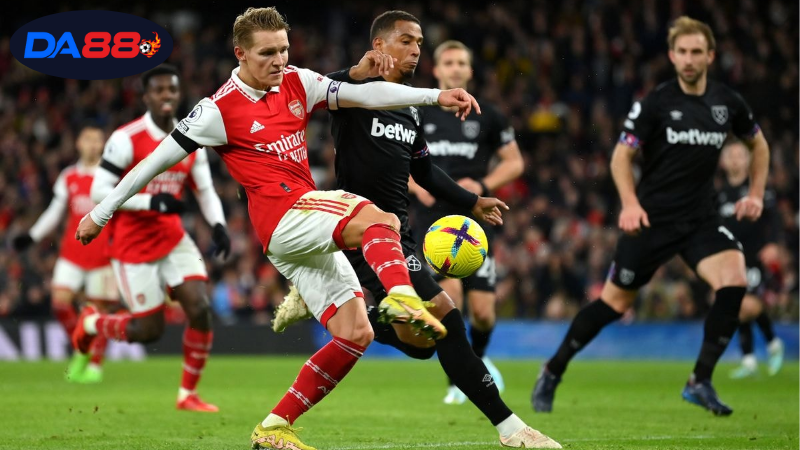 Cập nhật thông tin mới nhất về lực lượng cầu thủ Arsenal và West Ham